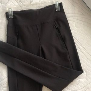 ATHLETA Dark Plum XS Leggings.